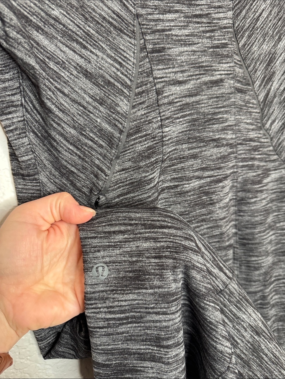 Lululemon &go Where To Dress Heathered Black Size 8 - Picture 5 of 6